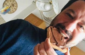 Salvini mangia nutella